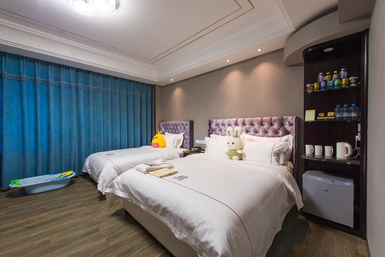 Dunhuang Isiting Hotel Exterior foto